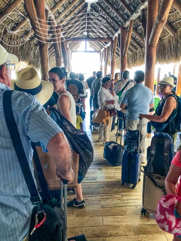 airport anxiety - more line ups