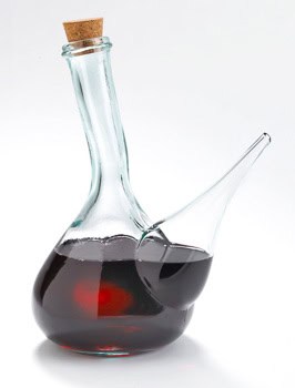 3 days in Barcelona - drink from a Porró, a traditional Catalan glass wine pitcher