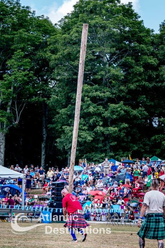 Grandfather Mountain Highland Games - competition - tossing the caber