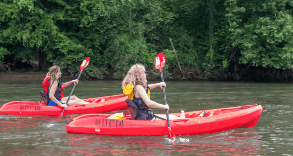 Kayaking NC mountains: out on Fontana Lake